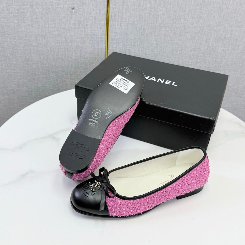 CHANEL 26S BALLET FLATS IN DARK PINK TWEED AND LAMBSKIN
