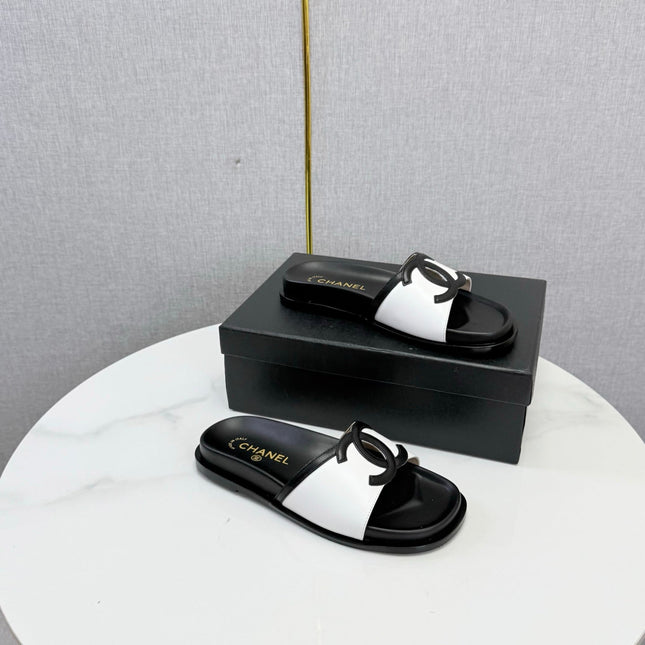 CHANEL 26S ICONIC CC SLIDES IN WHITE LAMBSKIN