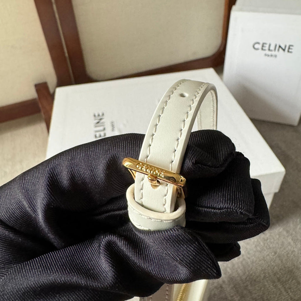 CELINE 26S TILLY BAG 22 IN WHITE CALFSKIN WITH GOLD HARDWARE
