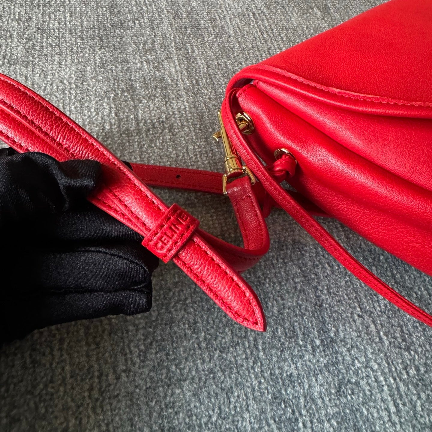 CELINE 26S LITTLE HALFMOON SOFT 46 IN RED LAMBSKIN