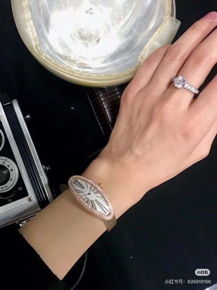 BAIGNOIRE ALLONGÉE WATCH ROSE GOLD CASE WITH WARM GRAY LEATHER STRAP