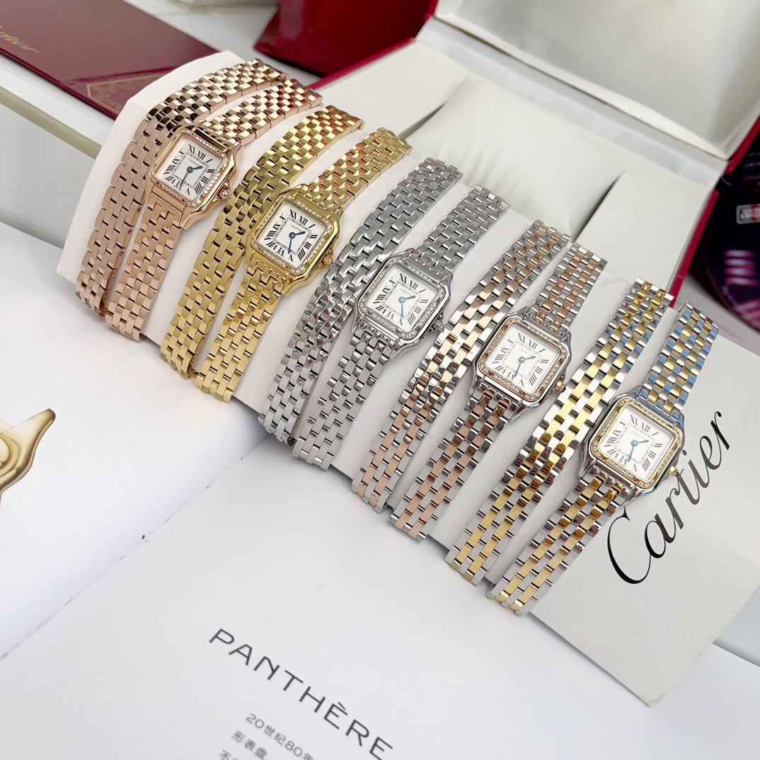 PANTHÈRE DE CARTIER WATCH GOLD CASE WITH CRYSTALS