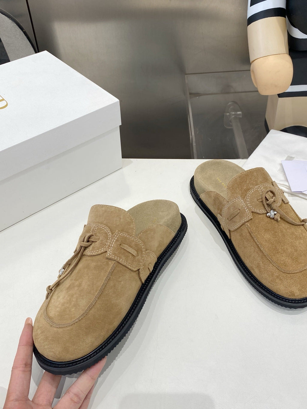THE ROW 26S KNOT DETAIL MULE LOAFERS IN SAND BEIGE SUEDE