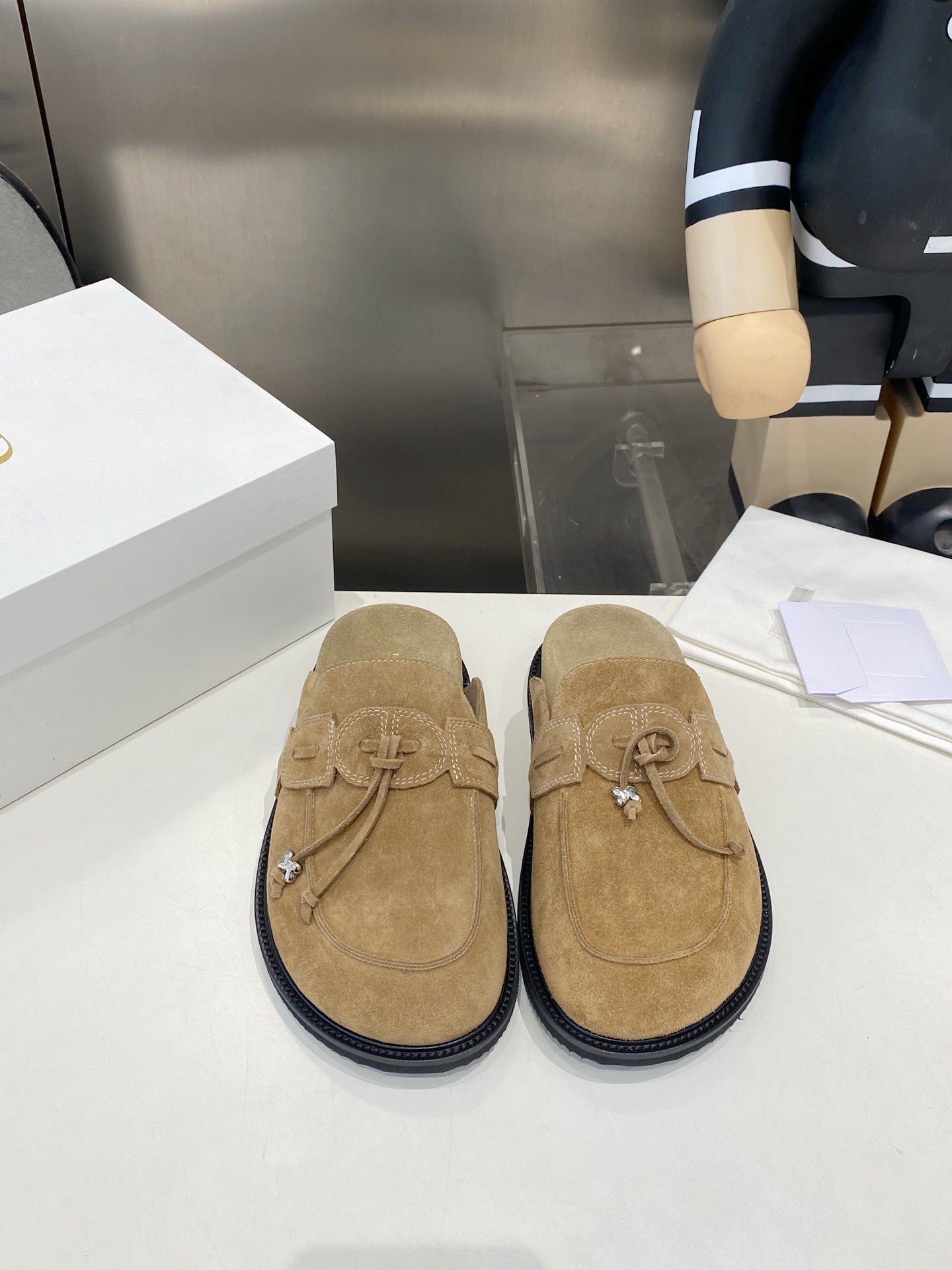 THE ROW 26S KNOT DETAIL MULE LOAFERS IN SAND BEIGE SUEDE