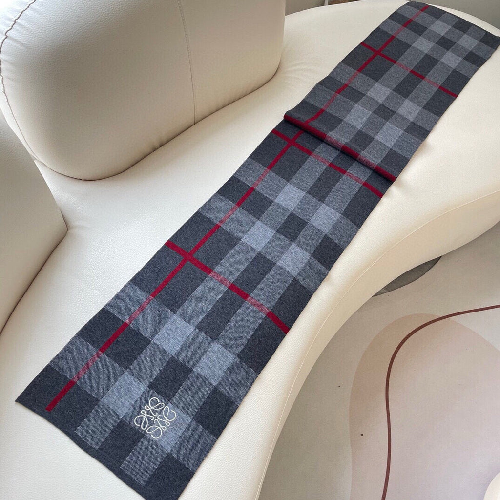 LOEWE 26S SCARF 180 IN CASHMERE 524367