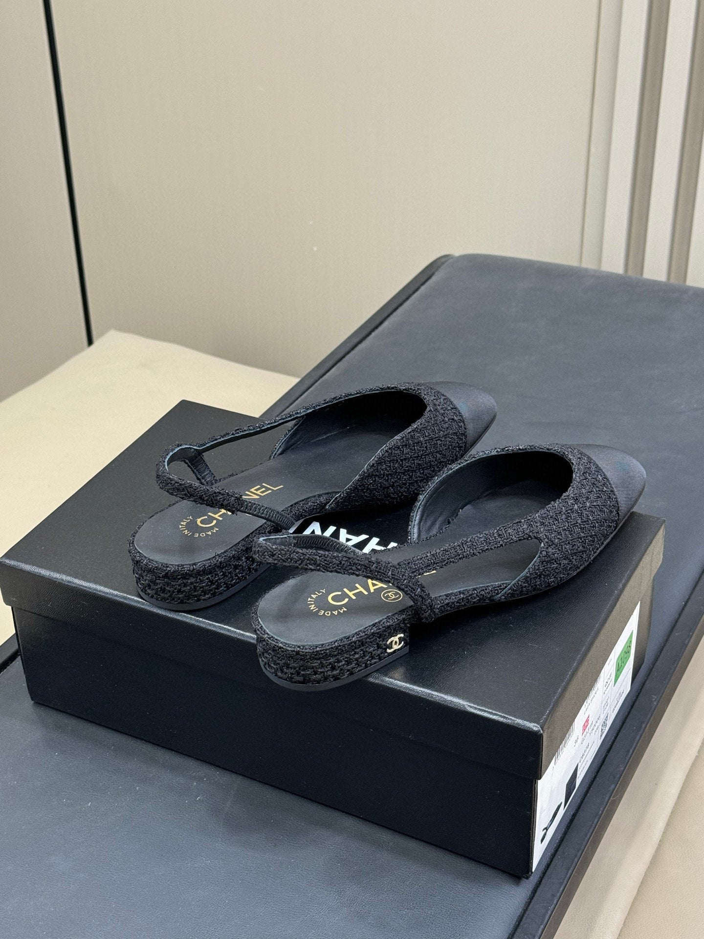CC SLINGBACK 25S IN BLACK TWEED AND FABRIC