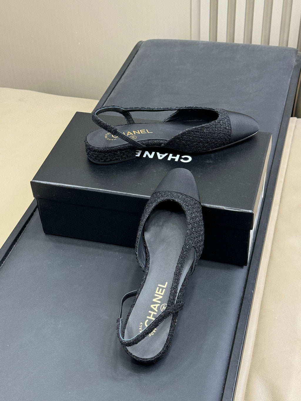 CC SLINGBACK 25S IN BLACK TWEED AND FABRIC