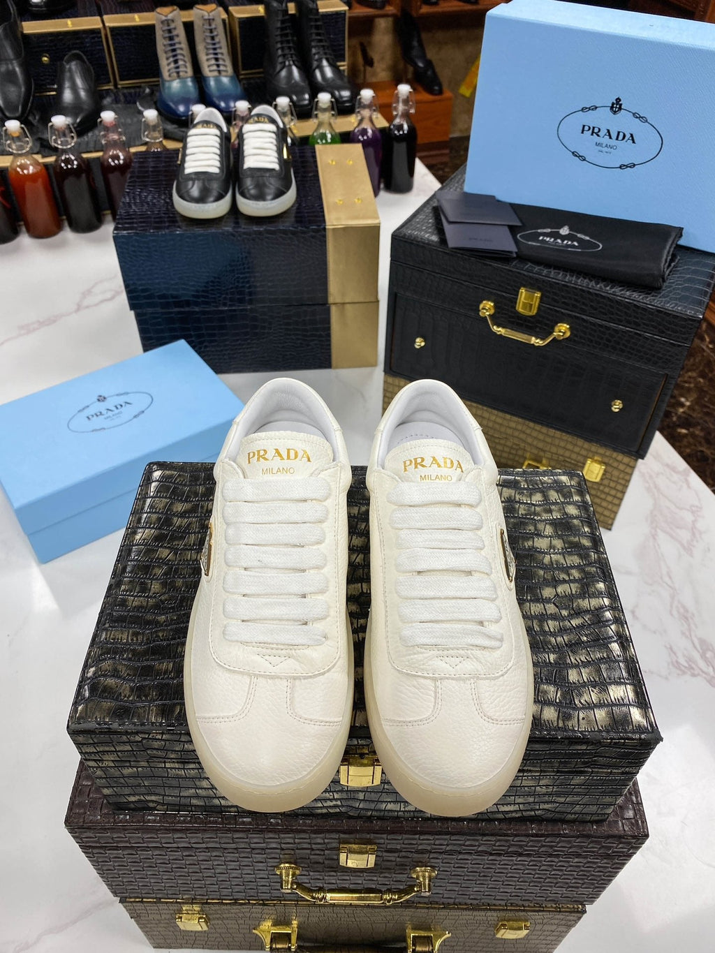 PRA LANE SNEAKER WHITE CALFSKIN