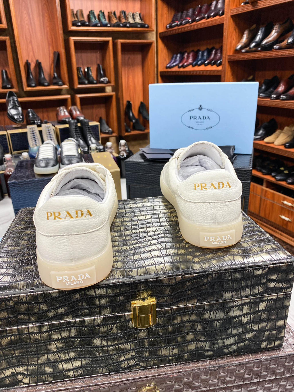 PRA LANE SNEAKER WHITE CALFSKIN