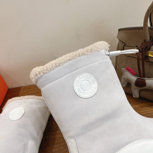 HM 26S SHEARLING DRAWSTRING BOOTS IN WHITE SUEDE