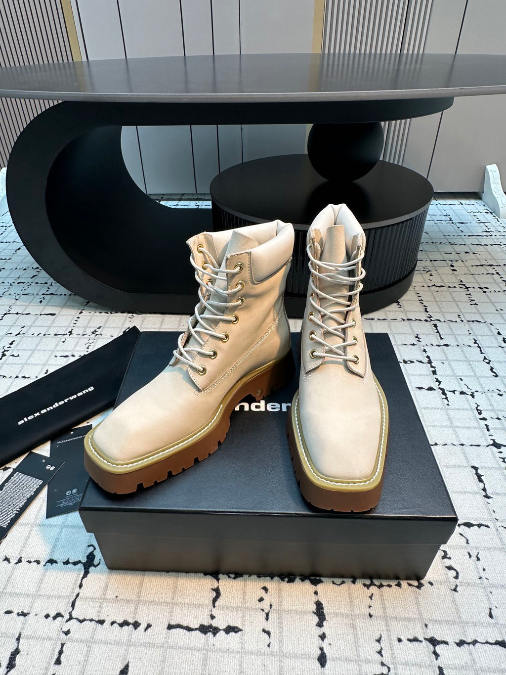 SQUARE-TOE CASUAL ANKLE BOOTS IN WHITE SUEDE