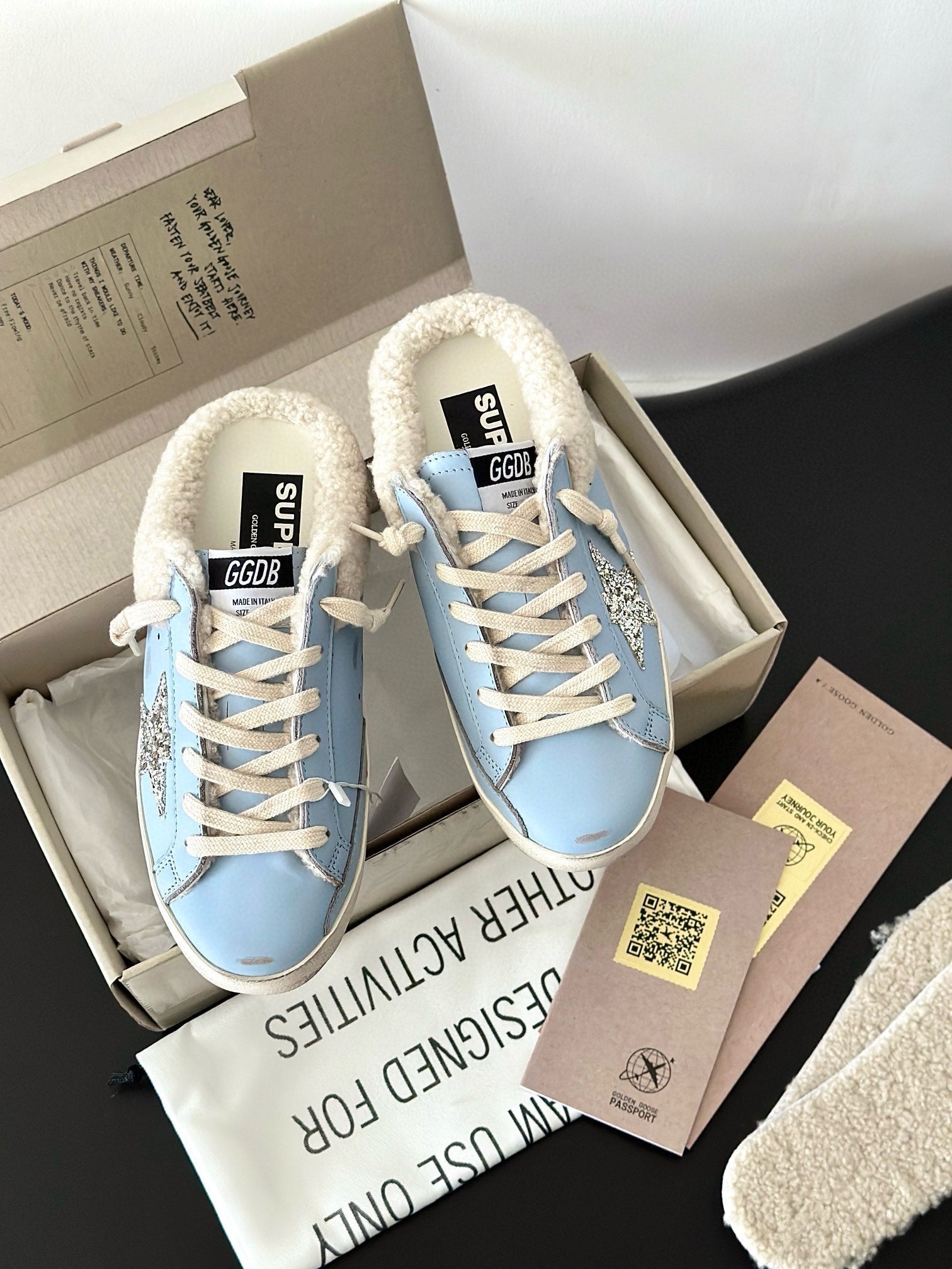 SUPER-STAR SABOTS IN BLUE CALFSKIN WITH GLITTER WHITE STAR