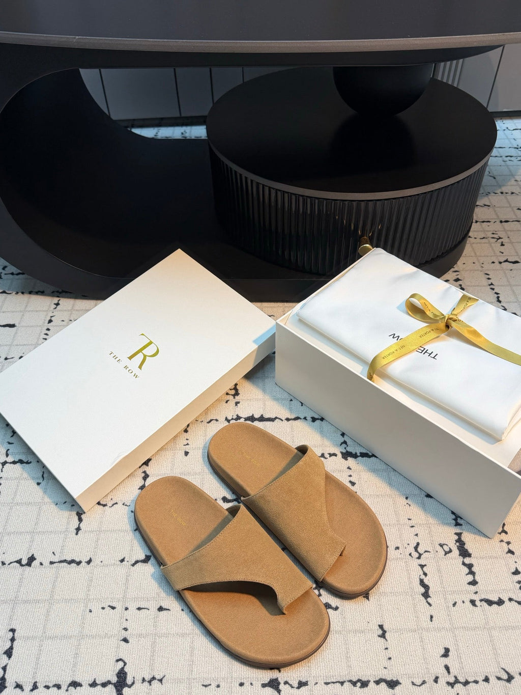 THE ROW 26S THONG SLIDE SANDALS IN BEIGE SUEDE