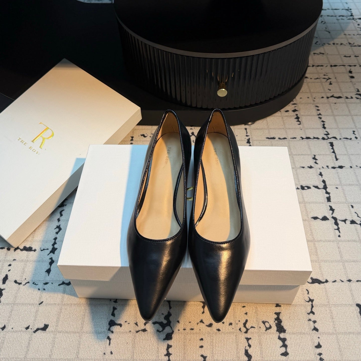 THE ROW 26S POINTED TOE HIGH HEELS 35MM IN BLACK CALFSKIN
