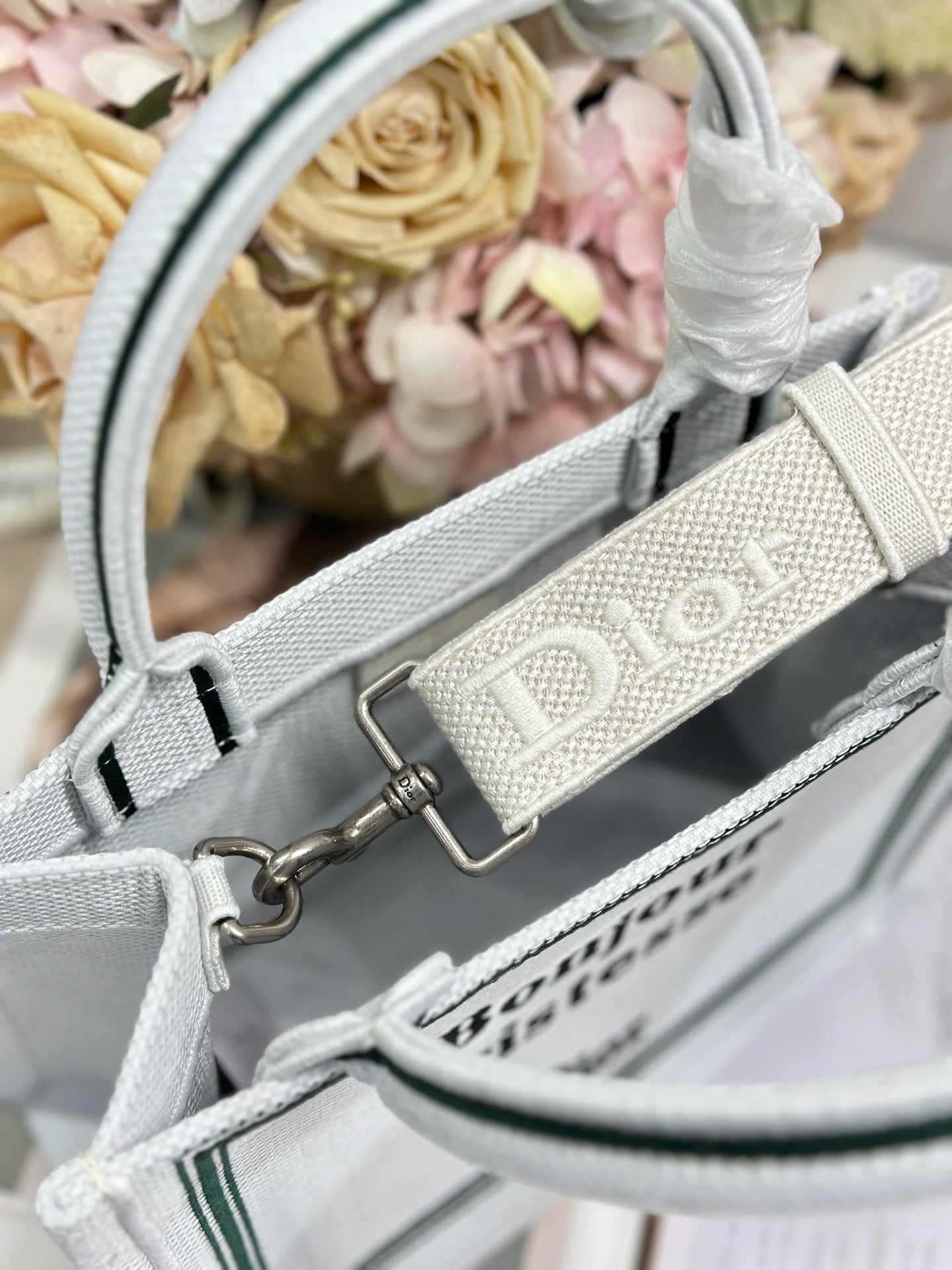 DIOR 26S BOOK TOTE BAG 26 IN WHITE EMBROIDERED LETTERING FABRIC