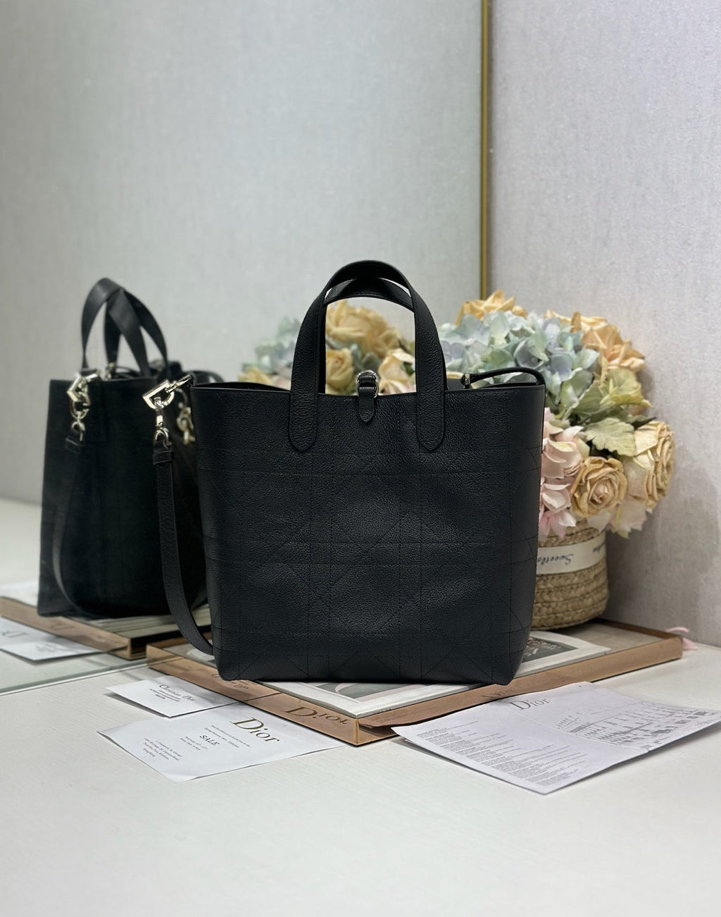 DIOR 26S TOUJOURS BAG 23 IN BLACK GRAINED CALFSKIN