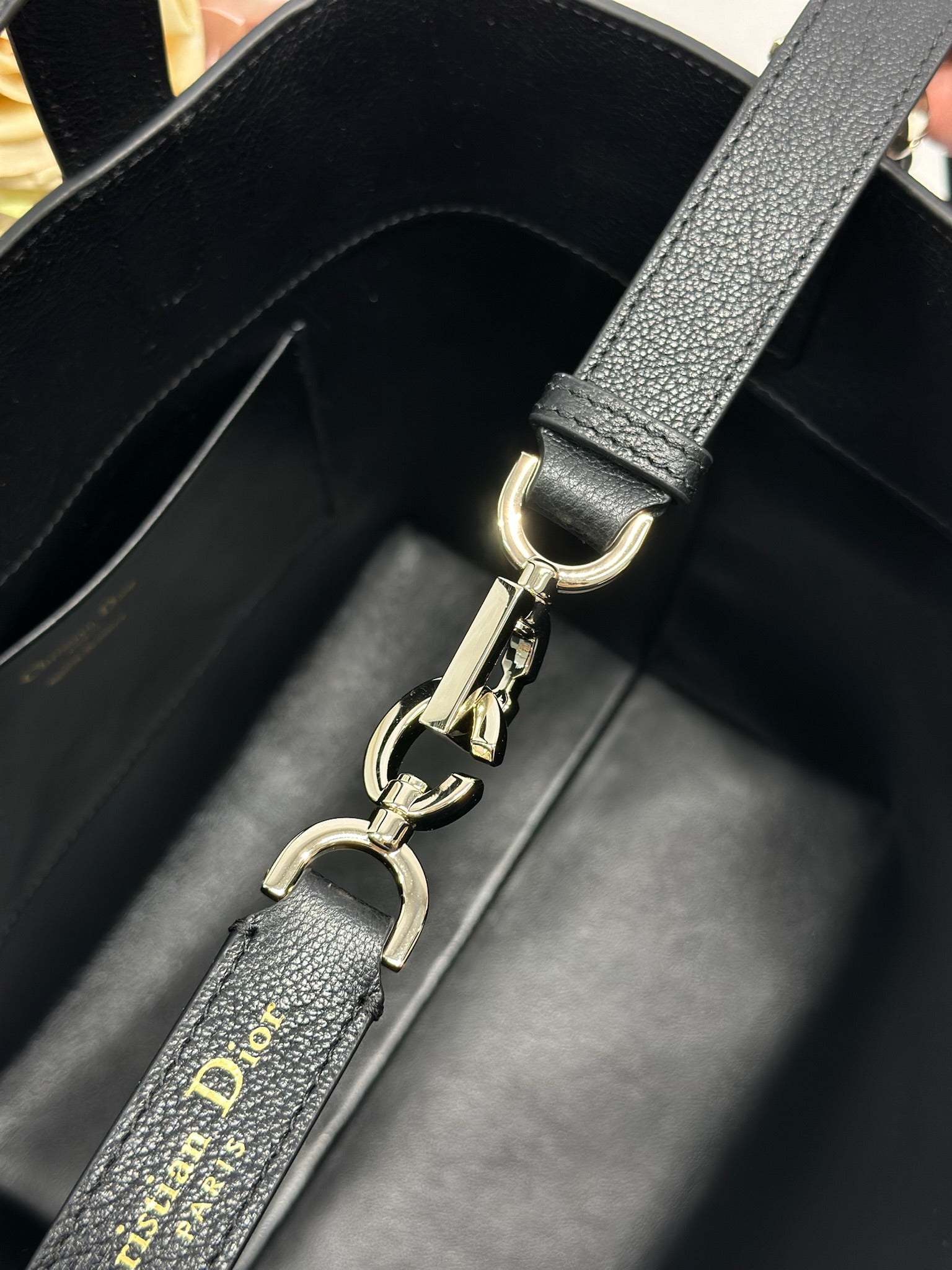 DIOR 26S TOUJOURS BAG 23 IN BLACK GRAINED CALFSKIN