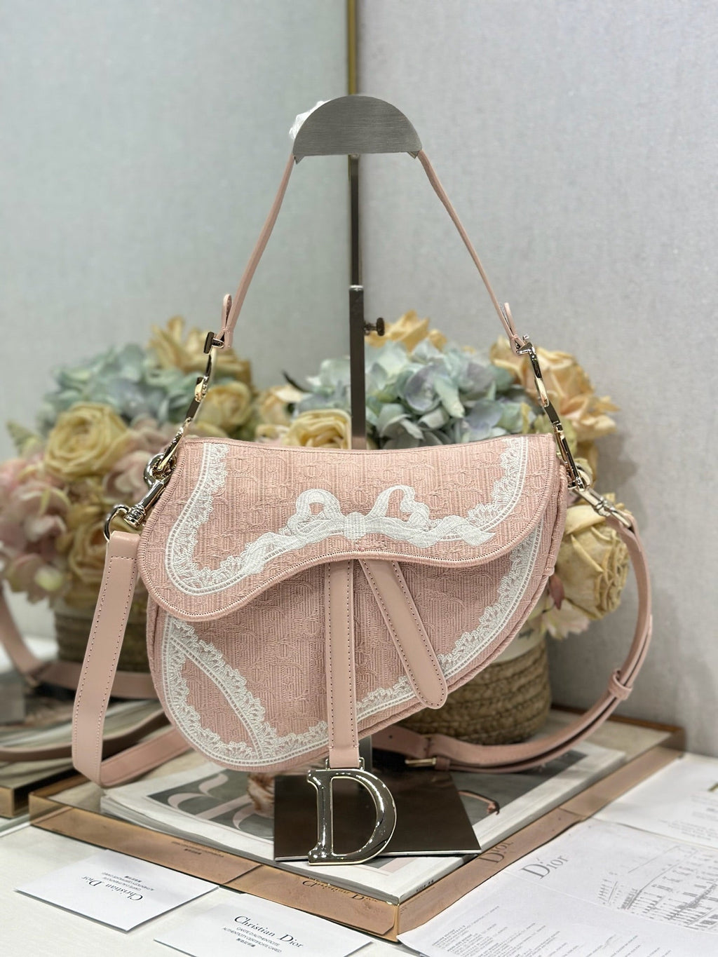 DIOR 26S SADDLE BAG 25 IN LIGHT PINK JACQUARD