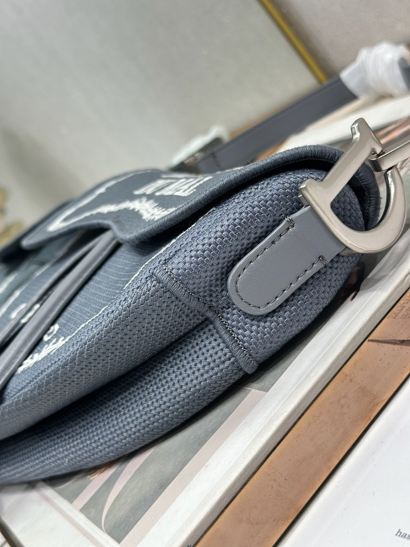 DIOR 26S SADDLE BAG 25 IN DARK BLUE AND WHITE EMBROIDERED JACQUARD