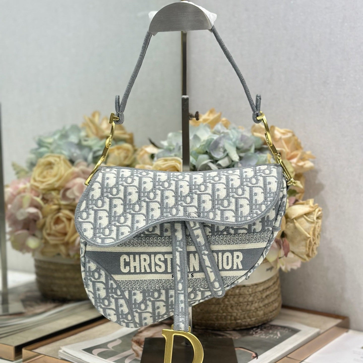 DIOR 26S SADDLE BAG 25 IN GREY AND BLACK OBLIQUE JACQUARD