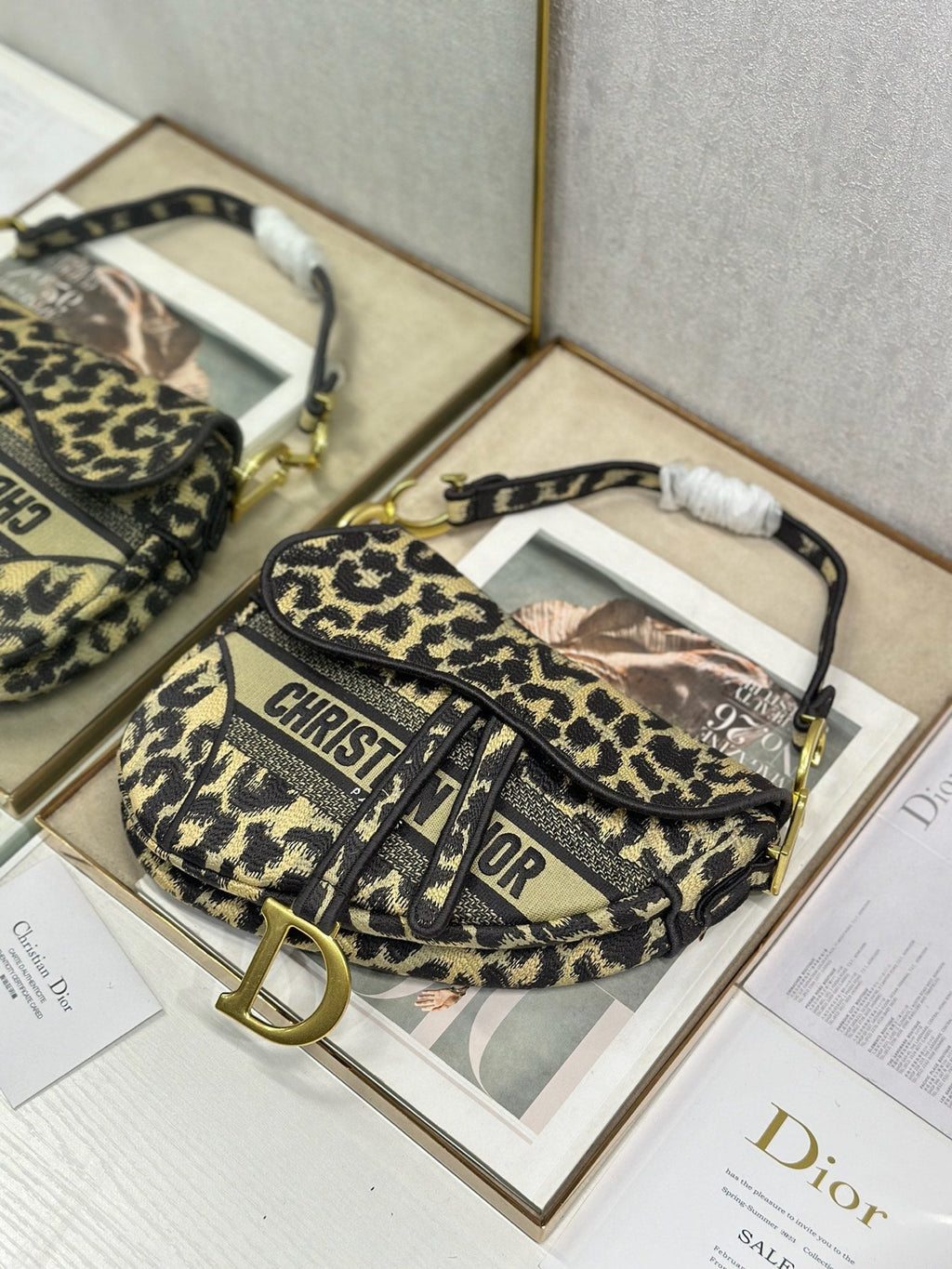 DIOR 26S SADDLE BAG 25 IN BEIGE EOPARD-PRINT JACQUARD
