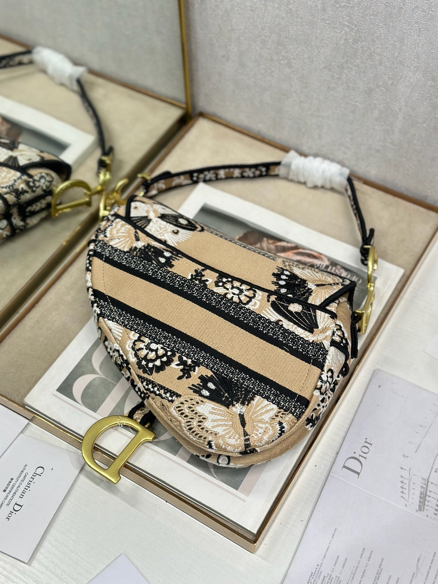 DIOR 26S SADDLE BAG 25 IN BEIGE MIX BLACK WOVEN FABRIC