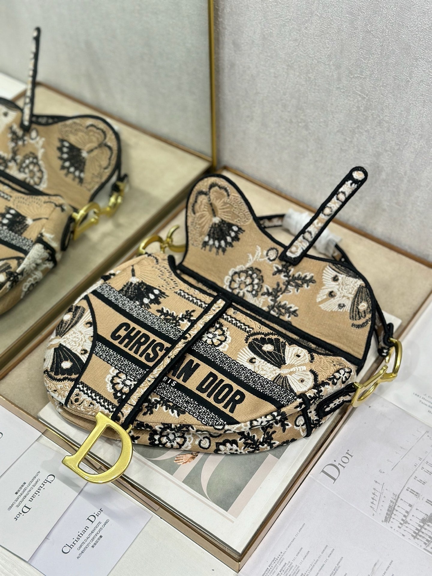 DIOR 26S SADDLE BAG 25 IN BEIGE MIX BLACK WOVEN FABRIC
