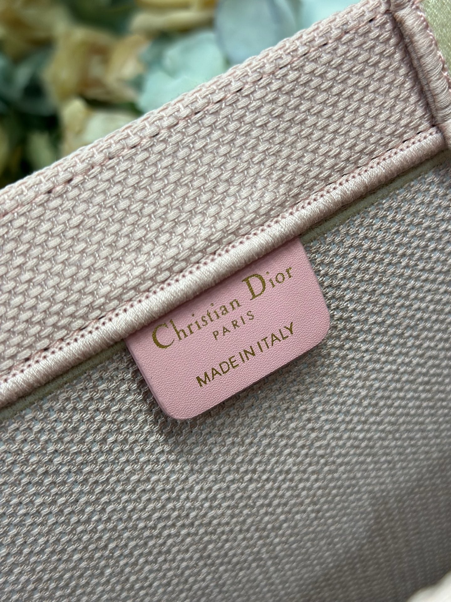 DIOR 26S LARGE BOOK TOTE 42 IN LIGHT PINK WOVEN FABRIC