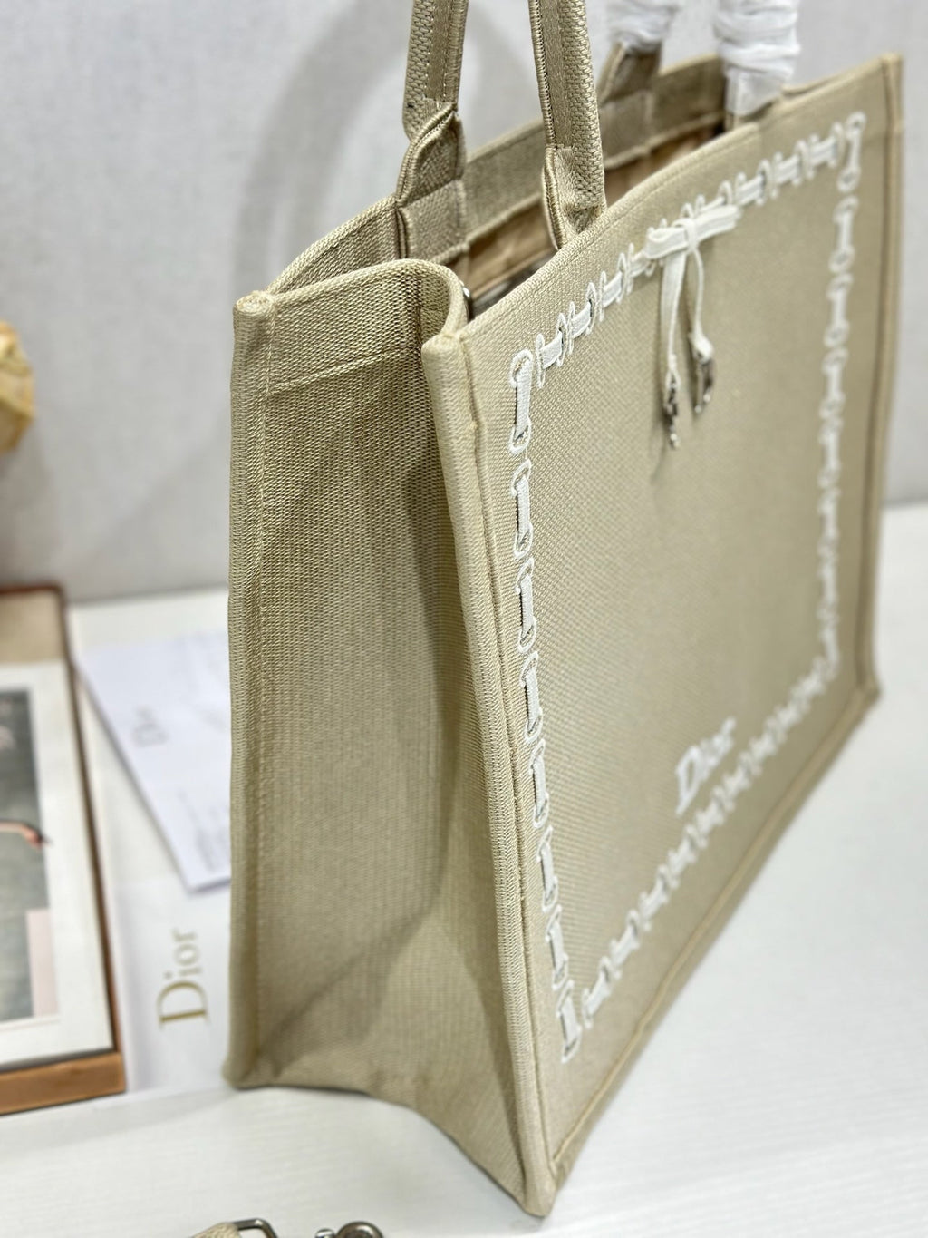 DIOR 26S LARGE BOOK TOTE 42 IN BEIGE WOVEN FABRIC