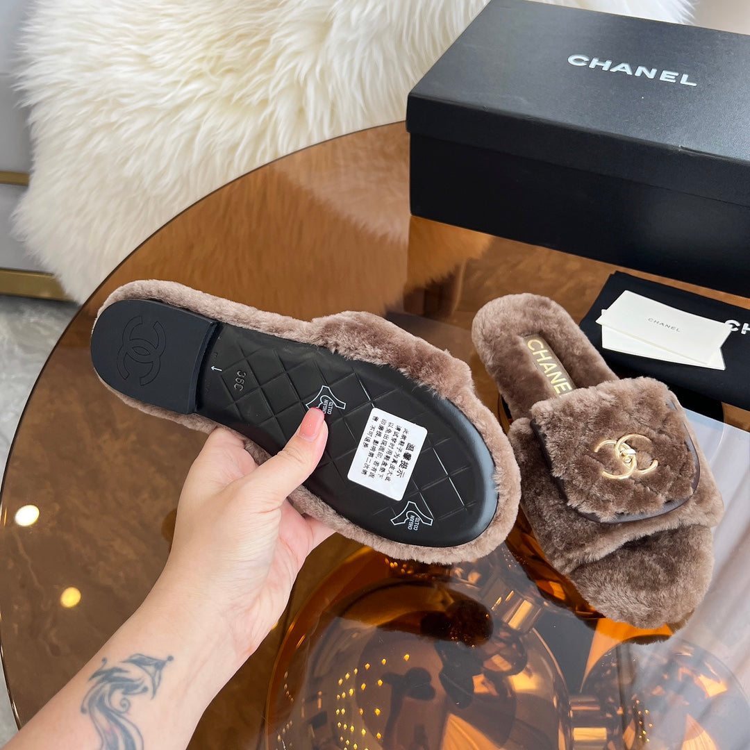 CHANEL 25S FUR SLIPPERS IN DARK BROWN LOGO GOLD HARDWARE