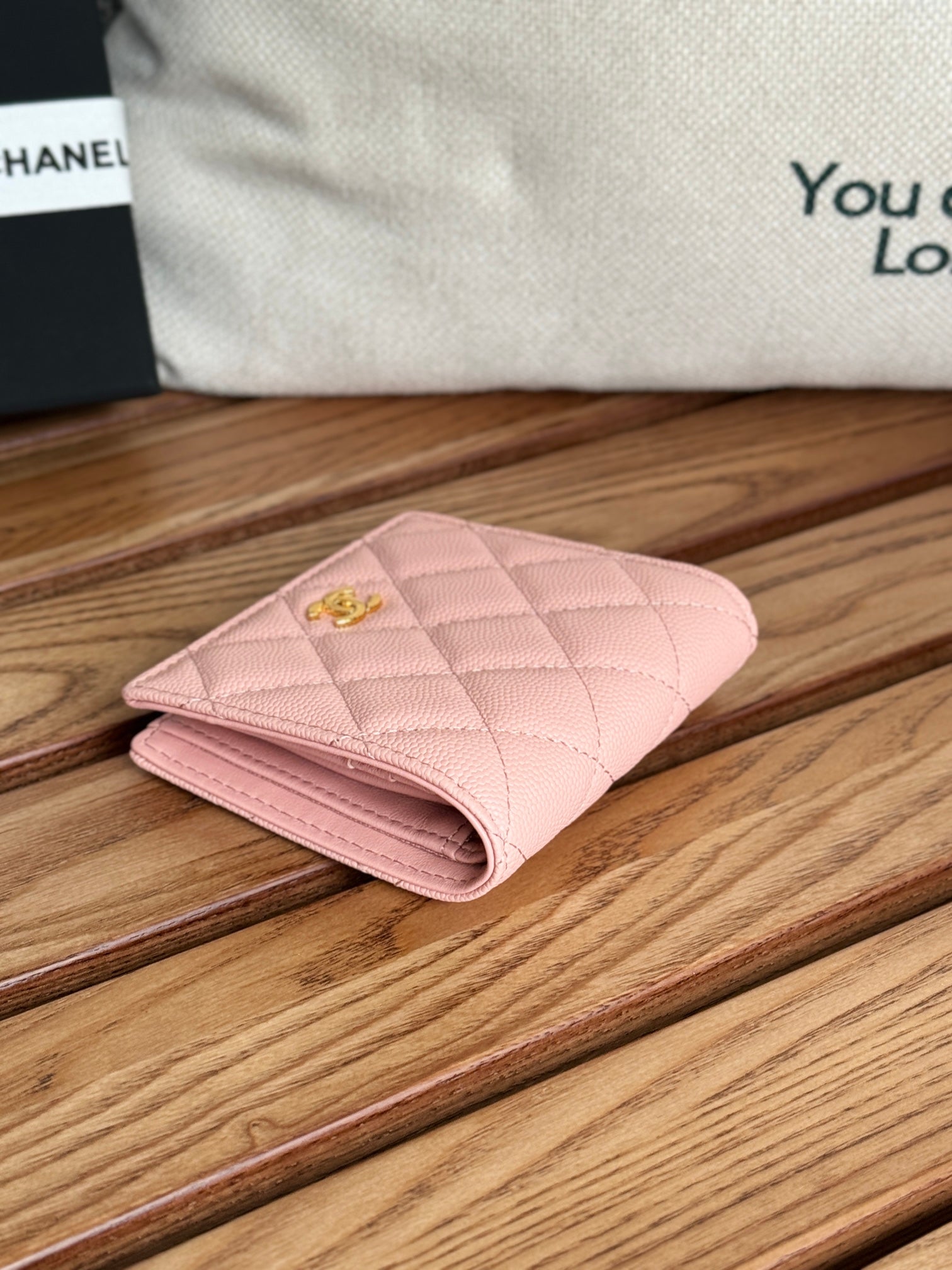 SMALL FLAP WALLET 12 IN TONYS PINK GRAINED CALFSKIN GOLD-TONE HARDWARE