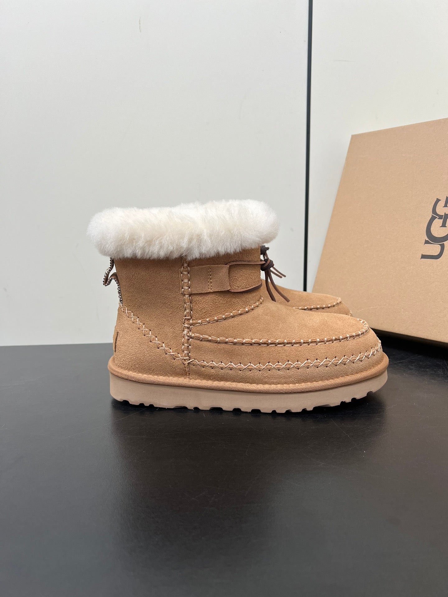 CLASSIC MINI ALPINE IN CHESTNUT BROWN SUEDE