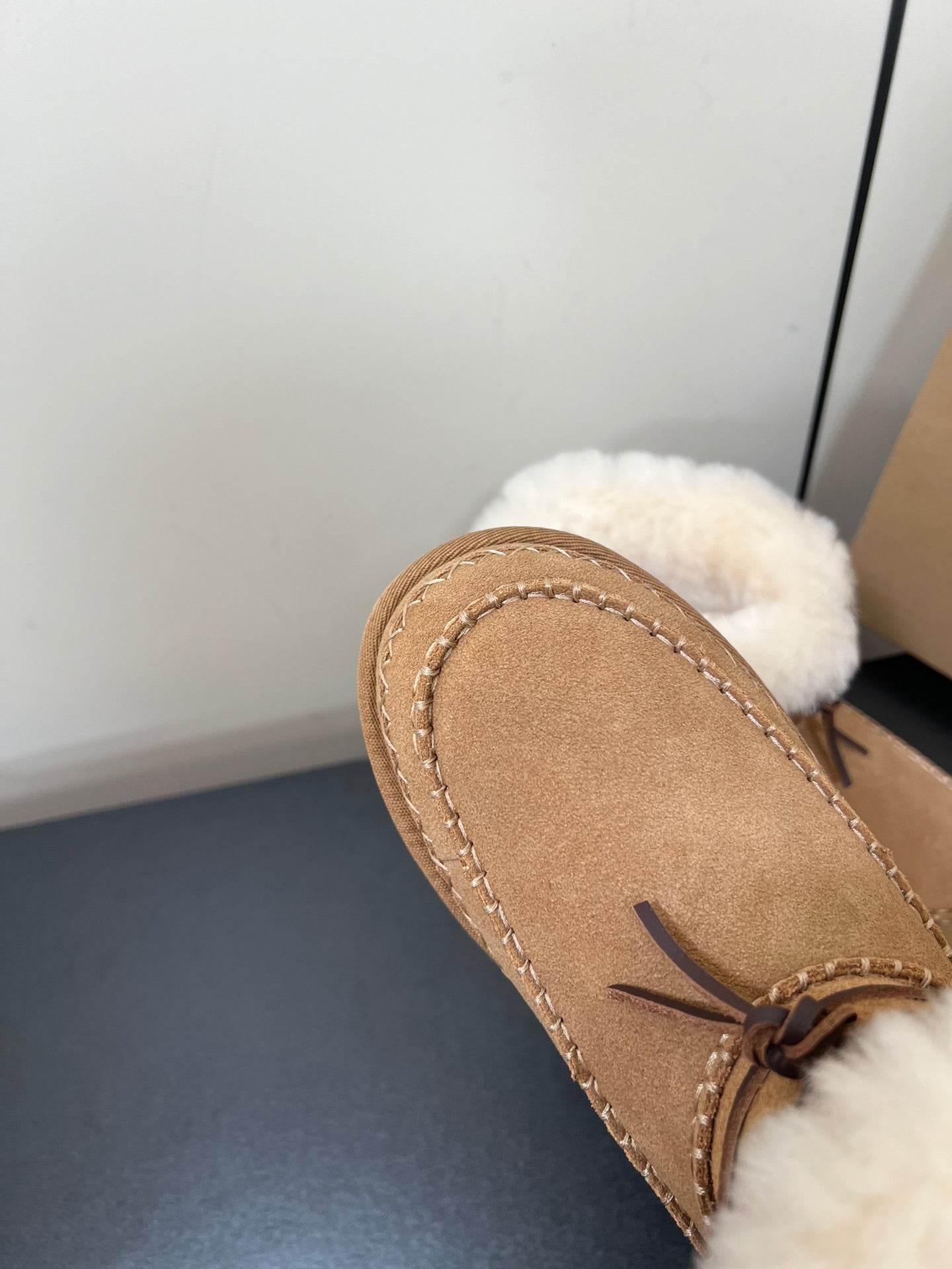 CLASSIC MINI ALPINE IN CHESTNUT BROWN SUEDE