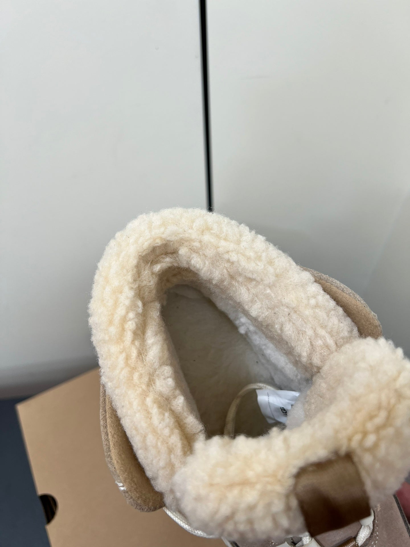 TERRETRAIL COZY LACE IN SAND BROWN SUEDE AND FLEECE
