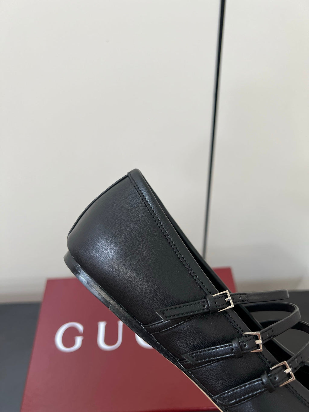 GG MARY JANE 25S IN BLACK LAMBSKIN WITH SILVER HARDWARE