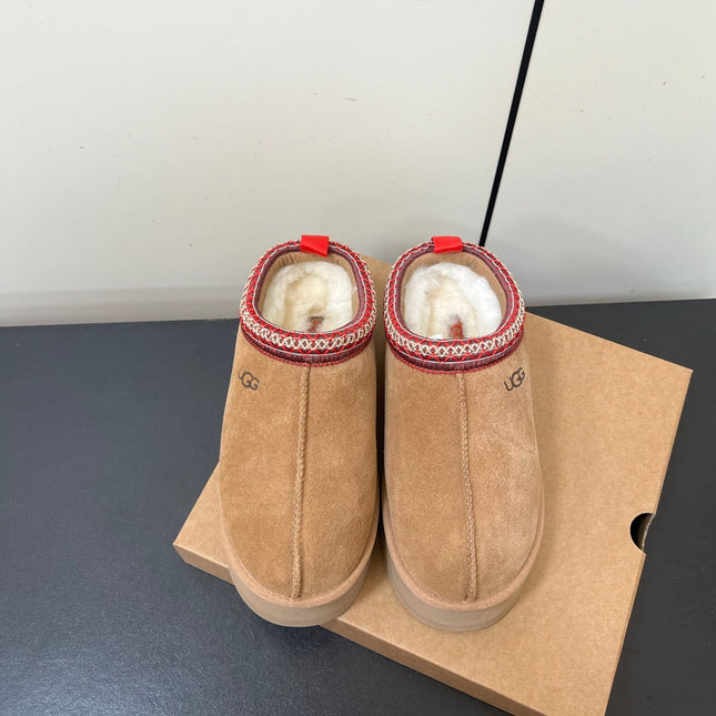 TAZZ PLATFORM SLIPPERS IN TAN BROWN SUEDE