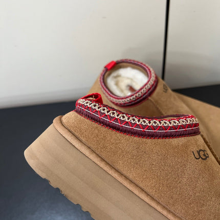 TAZZ PLATFORM SLIPPERS IN TAN BROWN SUEDE
