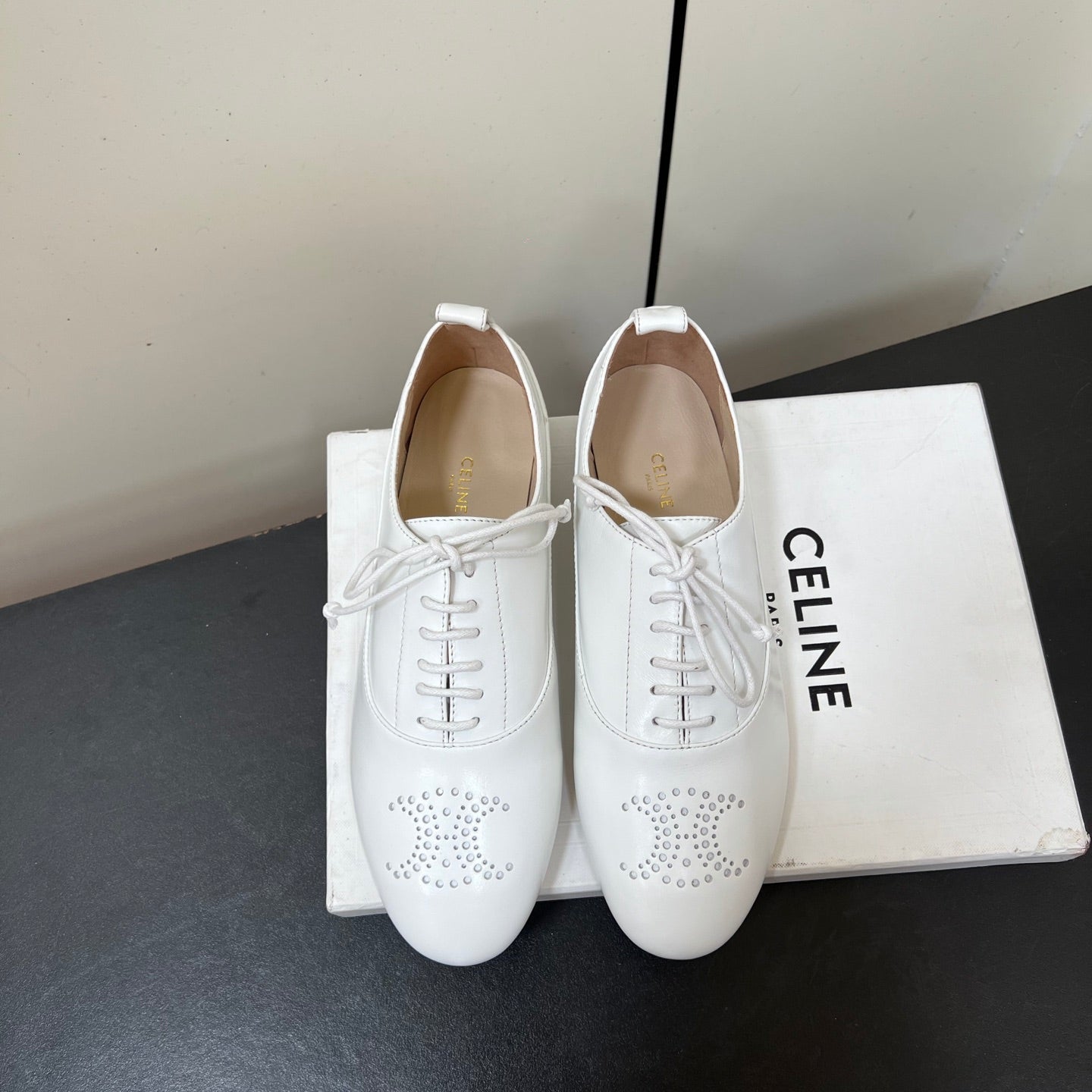 CELINE 26S MINIMAL LACE-UP SHOES IN WHITE CALFSKIN