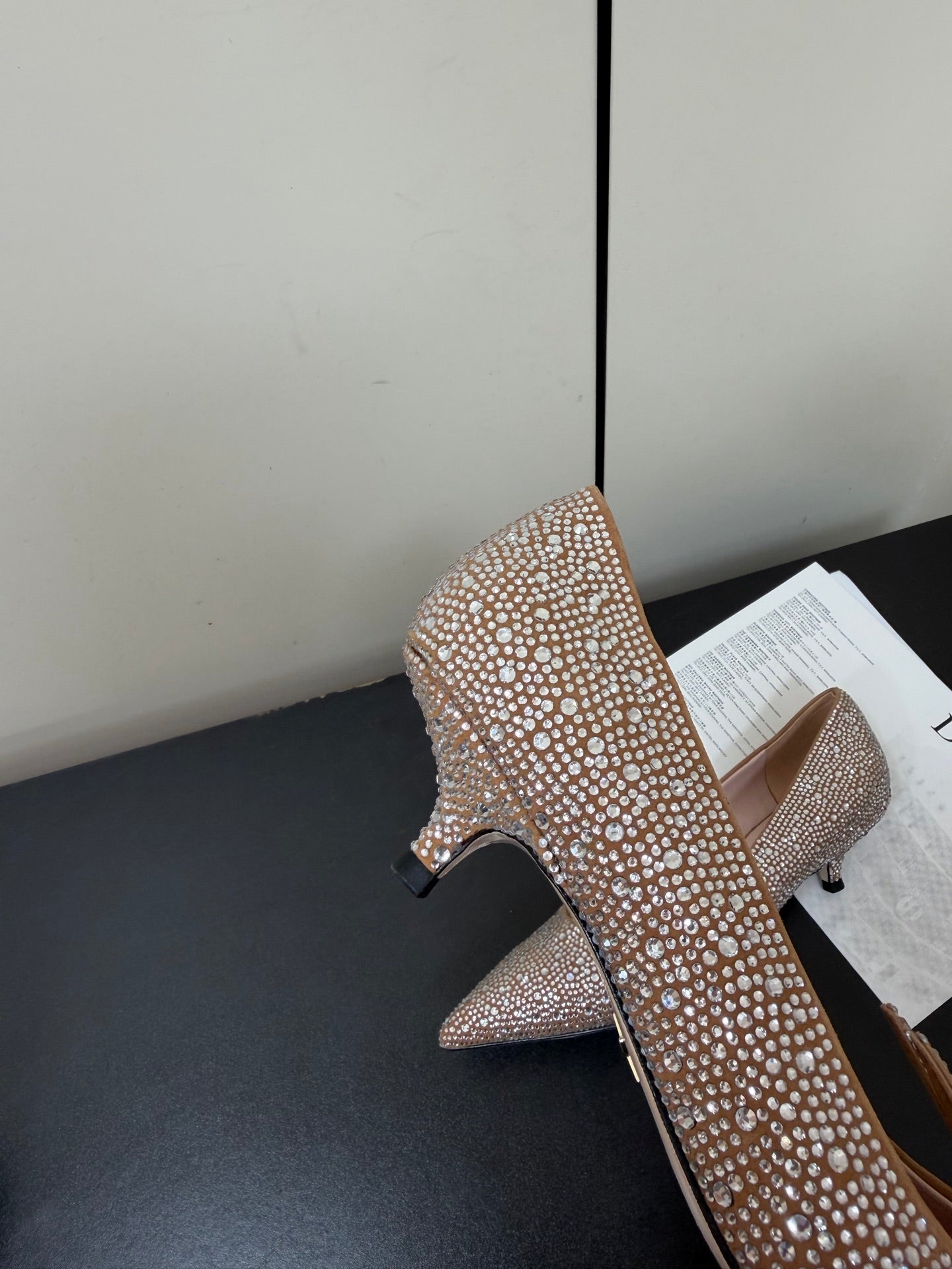 DIOR 26S POINTED-TOE HIGH HEELS 35MM IN NUDE SUEDE CRYSTAL
