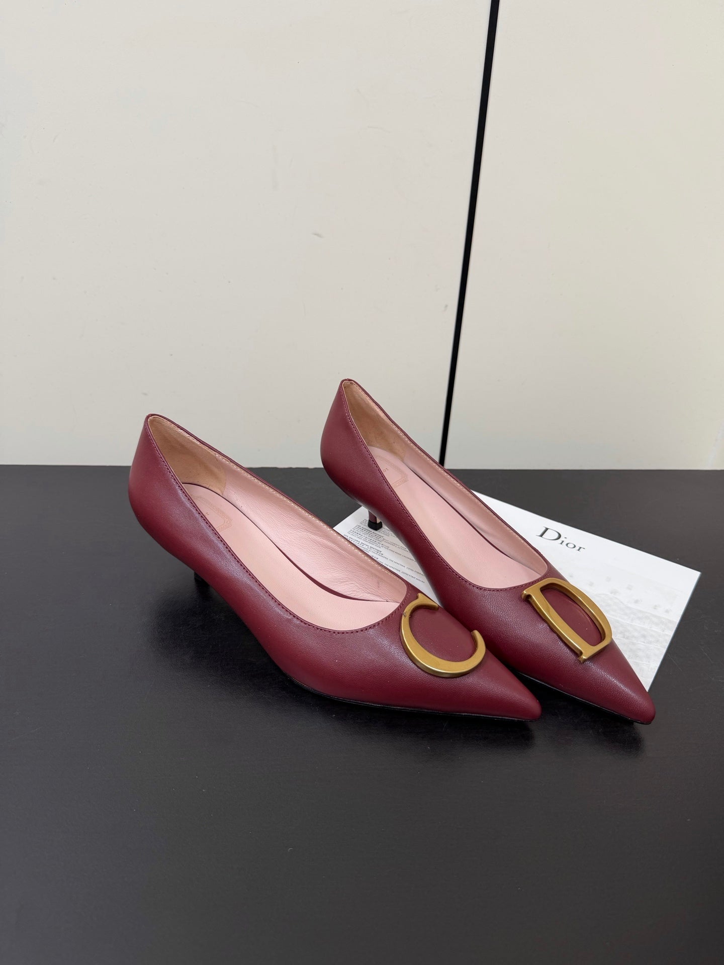 DIOR 26S POINTED-TOE HIGH HEELS 35MM IN DARK RED CALFSKIN GOLD HARDWARE