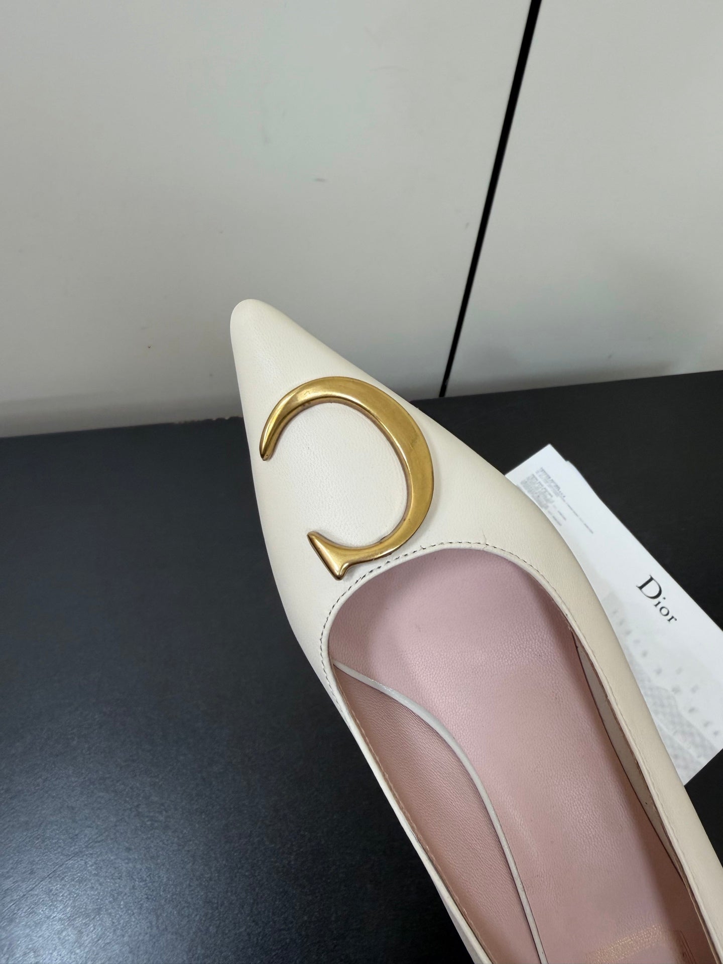 DIOR 26S POINTED-TOE HIGH HEELS 35MM IN CREAM WHITE CALFSKIN GOLD HARDWARE