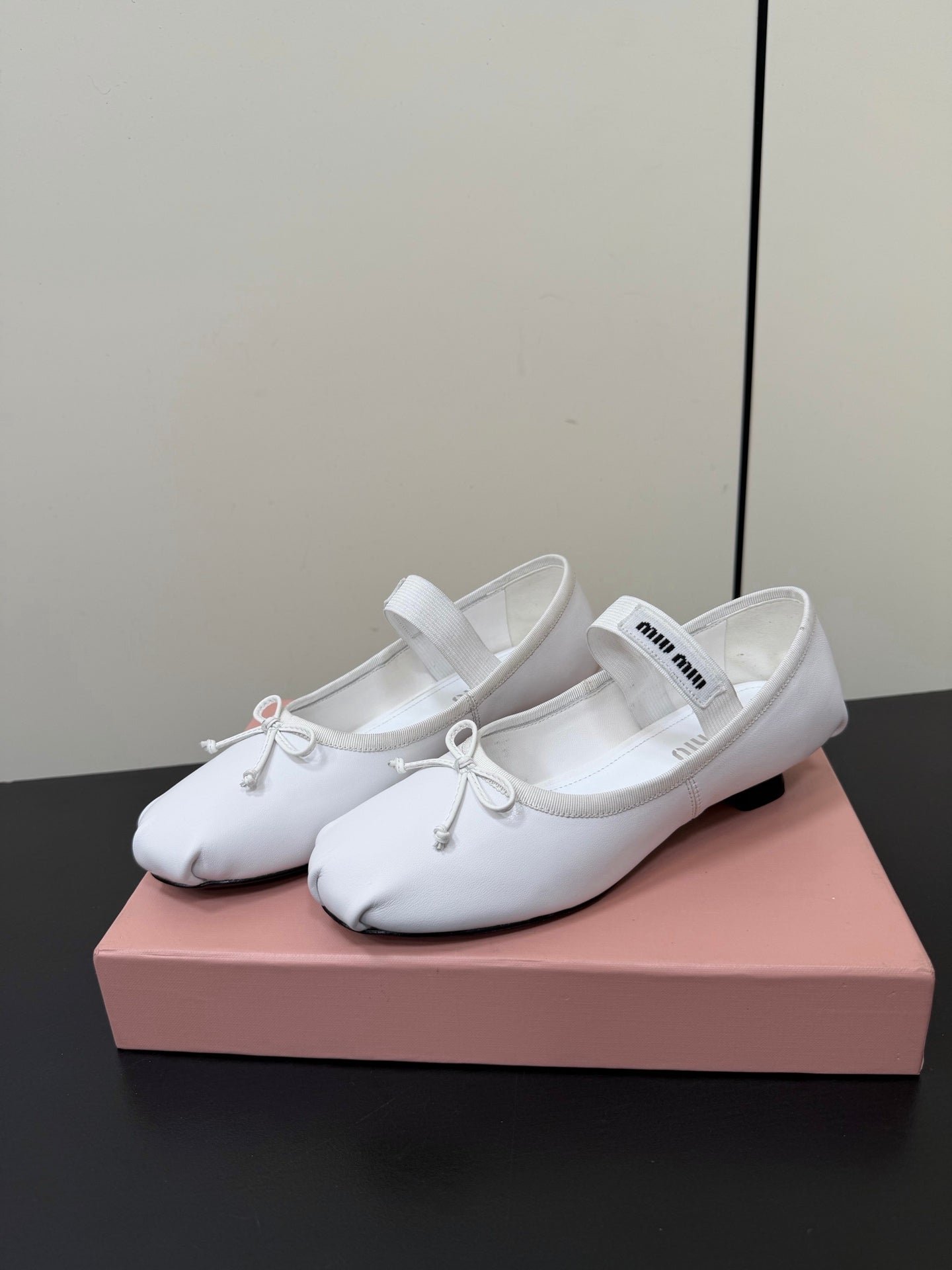 MIUMIU 26S FAIRY BALLET FLATS IN WHITE CALFSKIN