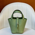HM 25S PICOTIN LOCK 14 CM IN OLIVE GREEN OSTRICH WITH SILVER HARDWARE