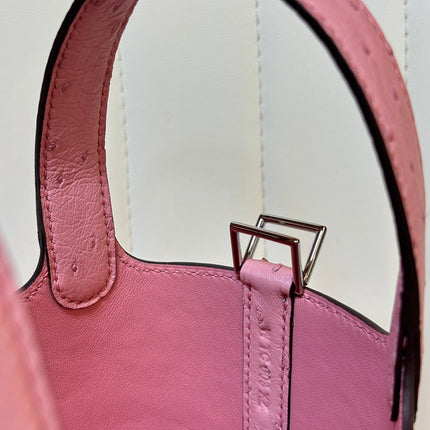 HM 25S PICOTIN LOCK 14 CM IN PINK OSTRICH WITH SILVER HARDWARE