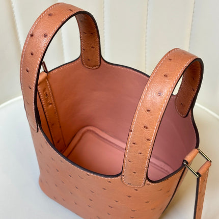 HM 25S PICOTIN LOCK 14 CM IN LIGHT CLAY ORANGE OSTRICH WITH SILVER HARDWARE