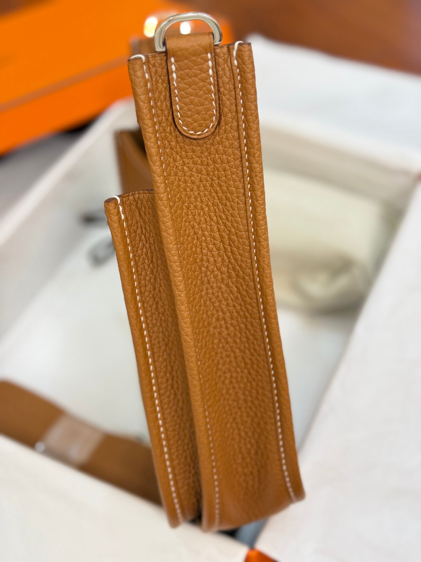 HM 26S EVELYNE BAG 23CM IN ORANGE BROWN GRAINED CALFSKIN