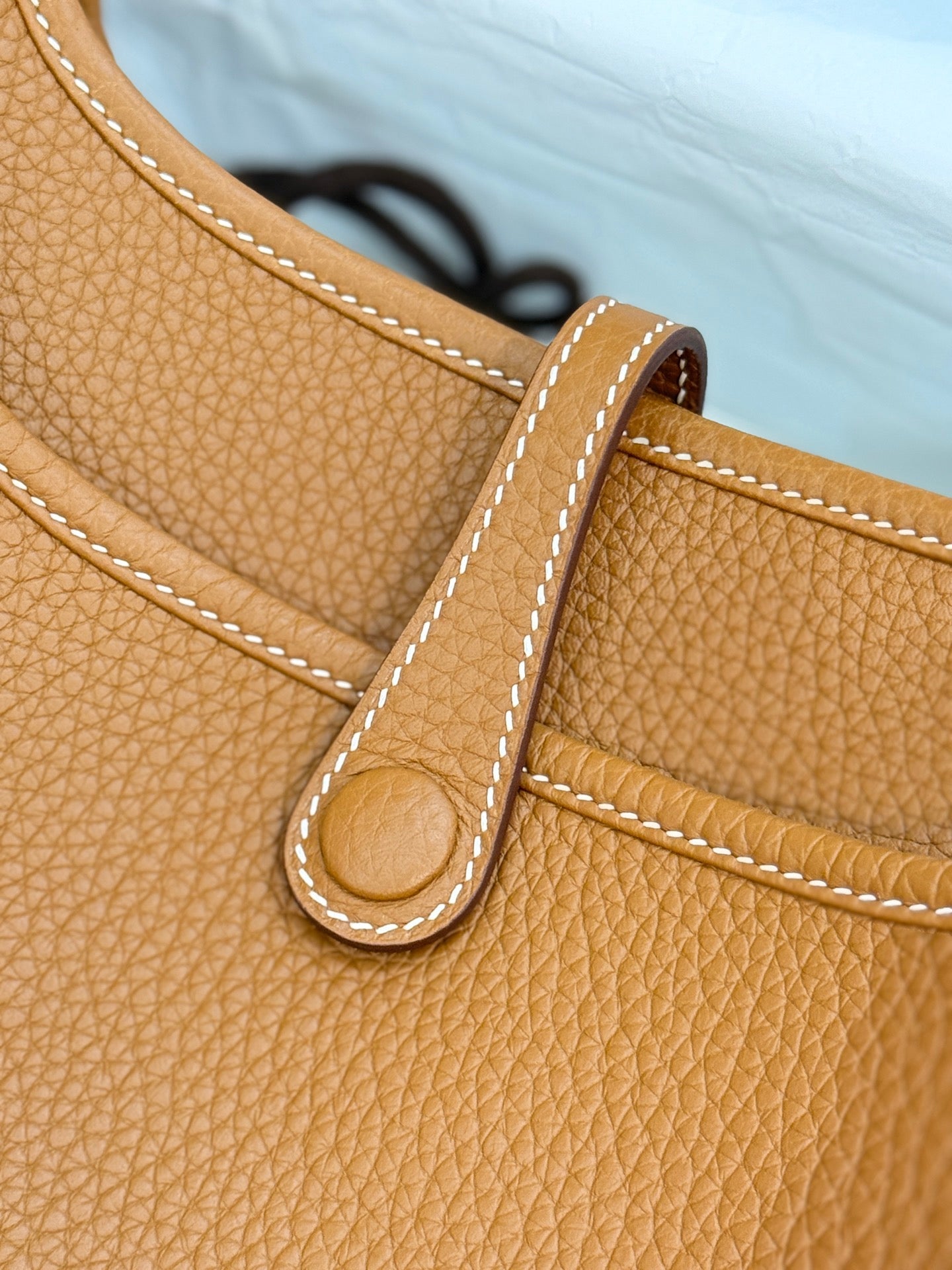 HM 26S EVELYNE BAG 23CM IN ORANGE BROWN GRAINED CALFSKIN