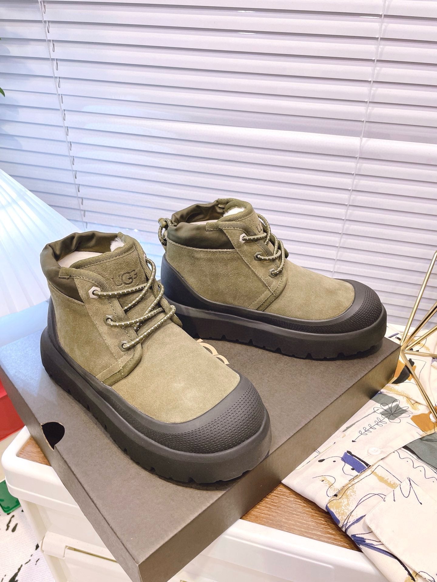 GENDER NEUMEL HIGH WEATHER HYBRID IN OLIVE GREEN SUEDE AND BLACK CALFSKIN