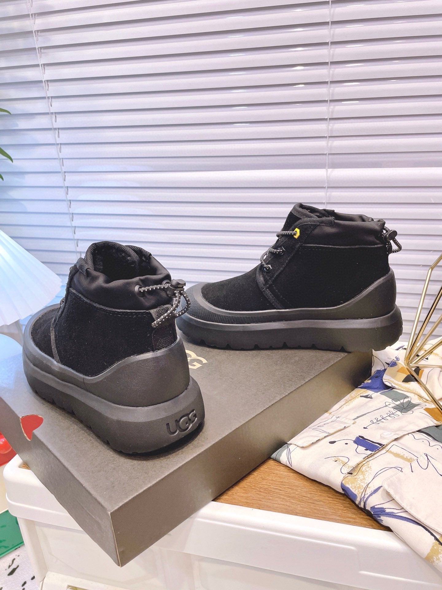 GENDER NEUMEL HIGH WEATHER HYBRID IN BLACK SUEDE AND CALFSKIN