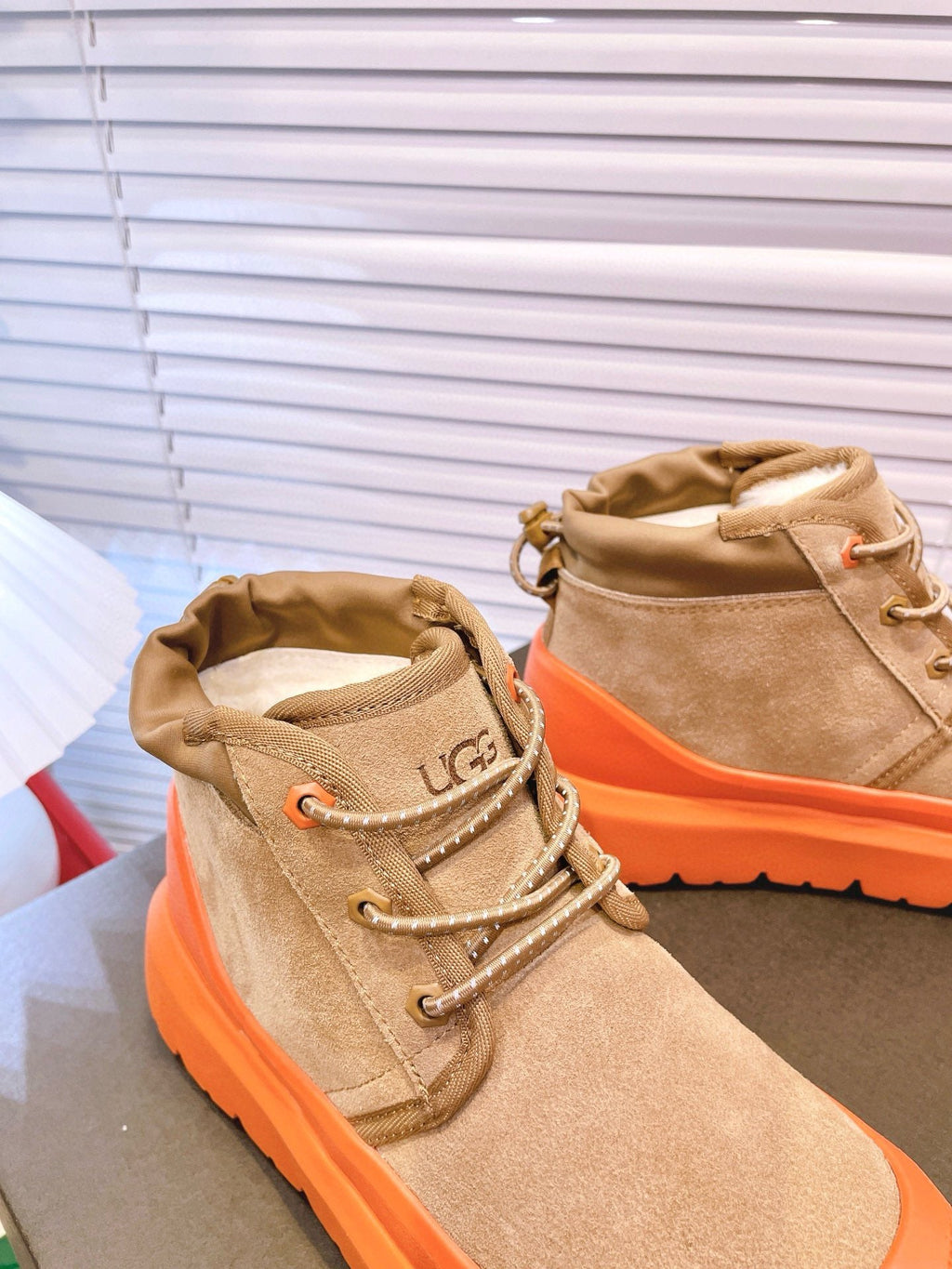 GENDER NEUMEL HIGH WEATHER HYBRID IN PEANUT BROWN SUEDE AND FIRE ORANGE CALFSKIN